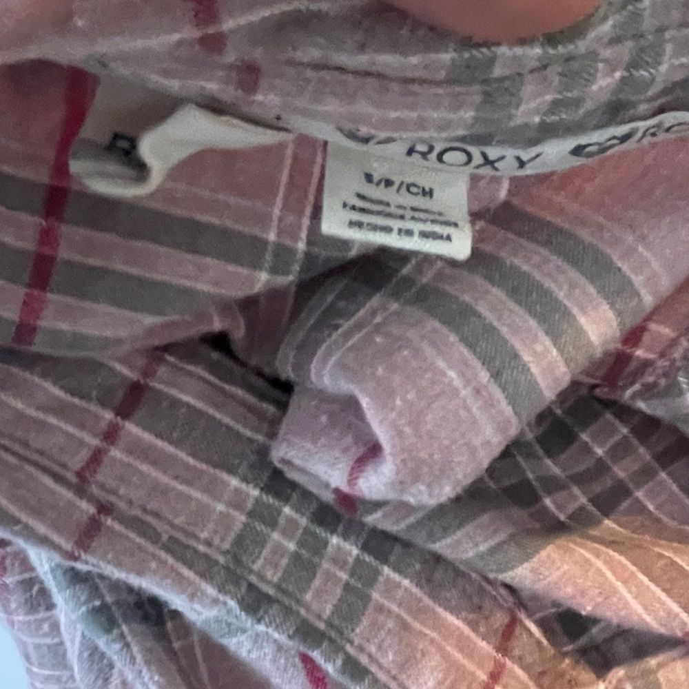 Roxy Blouse‎ - Picture 3 of 8